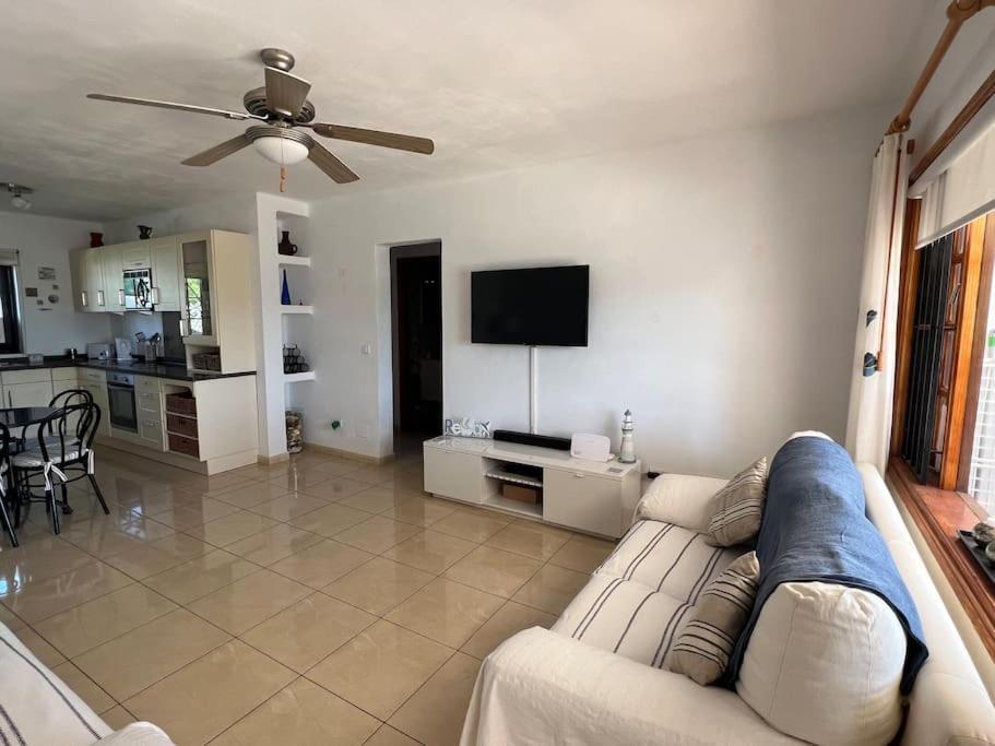 Casa Mo, 2 Bedroom Apartment Close To The Beach Puerto del Carmen  Exterior foto